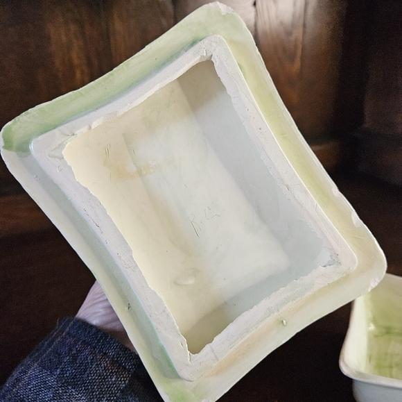 Very unique vintage mermaid and treasure chest trinket box. - Picture 6 of 12